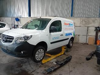 demontáž osobní automobily Mercedes Citan Citan (415.6) Van 1.5 108 CDI (OM607.951(K9K)) [55kW]  (11-2012/08-202=
1) 2017