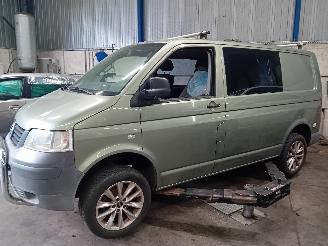 Dezmembrări autoturisme Volkswagen Transporter Transporter T5 Van 2.5 TDi (BNZ) [96kW]  (04-2003/11-2009) 2004