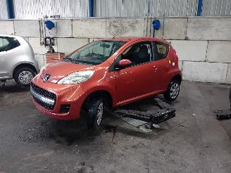 Salvage car Peugeot 107 107 Hatchback 1.0 12V (384F(1KR)) [50kW]  (06-2005/05-2014) 2009/0