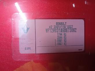 Renault Captur Captur (2R) SUV 1.2 TCE 16V EDC (H5F-412(H5F-G4)) [87kW]  (01-2016/...=
) picture 6