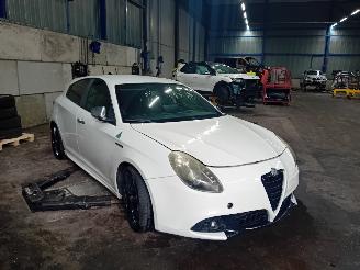 Alfa Romeo Giulietta Giulietta (940) Hatchback 1.4 TB 16V (198.A.4000) [88kW]  (04-2010/12-=
2020) picture 2