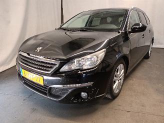 Avarii autoturisme Peugeot 308 308 SW (L4/L9/LC/LJ/LR) Combi 5-drs 1.2 12V e-THP PureTech 110 (EB2DT(=
HNZ)) [81kW]  (03-2014/12-2021) 2014/10