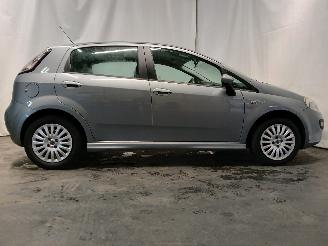 Fiat Punto Punto Evo (199) Hatchback 1.3 JTD Multijet 85 16V (199.B.4000(Euro 5))=
 [62kW]  (10-2009/02-2012) picture 7