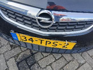 Opel Astra Astra J (PC6/PD6/PE6/PF6) Hatchback 5-drs 1.7 CDTi 16V EcoFLEX 130 (A1=
7DTE(Euro 5)) [96kW]  (07-2011/10-2015) picture 20