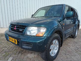 Mitsubishi Pajero Pajero Hardtop (V6/7) Terreinwagen 3.2 DI-D 16V (4M41) [121kW]  (04-20=
00/12-2006) picture 2