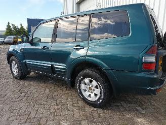 Mitsubishi Pajero Pajero Hardtop (V6/7) Terreinwagen 3.2 DI-D 16V (4M41) [121kW]  (04-20=
00/12-2006) picture 4