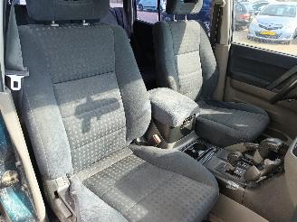 Mitsubishi Pajero Pajero Hardtop (V6/7) Terreinwagen 3.2 DI-D 16V (4M41) [121kW]  (04-20=
00/12-2006) picture 14