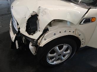 Mini Mini Mini (R56) Hatchback 1.4 16V One (N12-B14A) [70kW]  (11-2006/03-2010) picture 16
