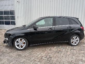 Mercedes B-klasse B (W246) Hatchback 2.1 B-200 CDI BlueEFFICIENCY, B-200d 16V (OM651.930=
(Euro 6)) [100kW]  (08-2014/12-2018) picture 3