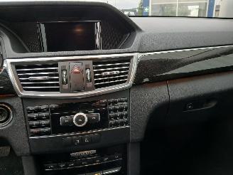 Mercedes E-klasse E Estate (S212) Combi E-350 CGI V6 24V (M272.983(Euro 5)) [215kW]  (11=
-2009/12-2011) picture 21