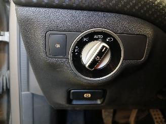 Mercedes A-klasse A (W176) Hatchback 1.6 A-180 16V (M270.910) [90kW]  (09-2012/05-2018) picture 14