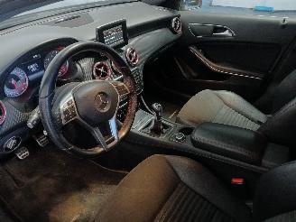 Mercedes A-klasse A (W176) Hatchback 1.6 A-180 16V (M270.910) [90kW]  (09-2012/05-2018) picture 12