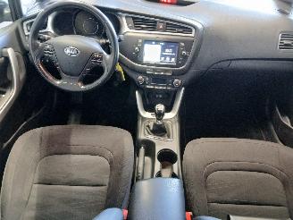 Kia Cee d Cee'd Sportswagon (JDC5) Combi 1.0i T-GDi 12V 120 (G3LC) [88kW]  (07-2=
015/12-2018) picture 10