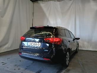 Kia Cee d Cee'd Sportswagon (JDC5) Combi 1.0i T-GDi 12V 120 (G3LC) [88kW]  (07-2=
015/12-2018) picture 2