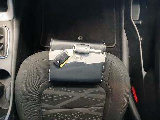 Kia Cee d Cee'd Sportswagon (JDC5) Combi 1.0i T-GDi 12V 120 (G3LC) [88kW]  (07-2=
015/12-2018) picture 17
