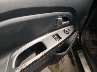 Kia Rio Rio III (UB) Hatchback 1.2 CVVT 16V (G4LA5) [63kW]  (09-2011/12-2017) picture 10