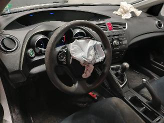 Honda Civic Civic (FK1/2/3) Hatchback 1.6 i-DTEC Advanced 16V (N16A1) [88kW]  (12-=
2012/12-2016) picture 13