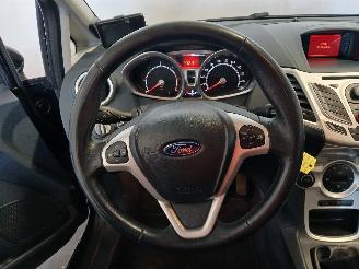 Ford Fiesta Fiesta 6 (JA8) Hatchback 1.6 TDCi 95 (T3JA(Euro 5)) [70kW]  (02-2010/1=
2-2015) picture 17