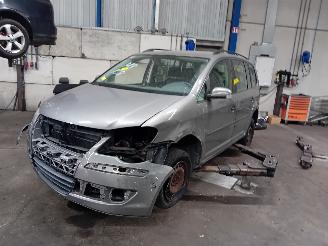 Démontage voiture Volkswagen Touran Touran (1T1/T2) MPV 1.4 16V TSI 140 (BMY) [103kW]  (02-2006/05-2010) 2007