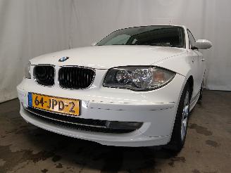 Avarii autoturisme BMW 1-serie 1 serie (E81) Hatchback 3-drs 118i 16V (N43-B20A) [105kW]  (09-2006/12=
-2011) 2009/7