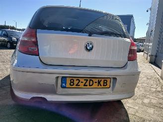 BMW 1-serie 1 serie (E87/87N) Hatchback 5-drs 116i 1.6 16V (N45-B16A) [85kW]  (06-=
2004/06-2011) picture 5