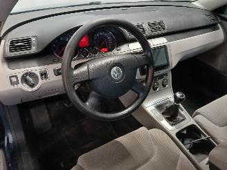 Volkswagen Passat Passat (3C2) Sedan 2.0 FSI 16V (BLR) [110kW]  (03-2005/07-2010) picture 11