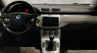 Volkswagen Passat Passat (3C2) Sedan 2.0 FSI 16V (BLR) [110kW]  (03-2005/07-2010) picture 10