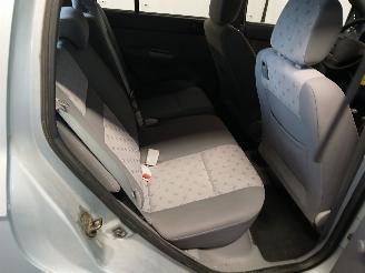 Hyundai Getz Getz Hatchback 1.6i 16V (G4ED) [77kW]  (09-2002/09-2005) picture 10