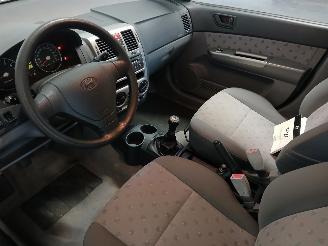 Hyundai Getz Getz Hatchback 1.6i 16V (G4ED) [77kW]  (09-2002/09-2005) picture 13