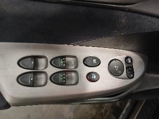 Honda Civic Civic (FK/FN) Hatchback 2.2 i-CTDi 16V (N22A2) [103kW]  (09-2005/01-20=
12) picture 14