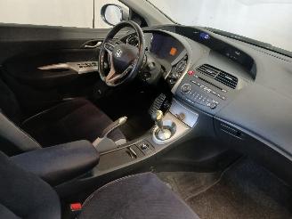 Honda Civic Civic (FK/FN) Hatchback 2.2 i-CTDi 16V (N22A2) [103kW]  (09-2005/01-20=
12) picture 9