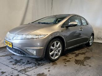 Honda Civic Civic (FK/FN) Hatchback 2.2 i-CTDi 16V (N22A2) [103kW]  (09-2005/01-20=
12) picture 3