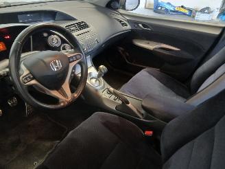 Honda Civic Civic (FK/FN) Hatchback 2.2 i-CTDi 16V (N22A2) [103kW]  (09-2005/01-20=
12) picture 13