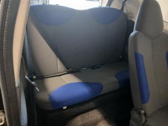 Citroën C1 C1 Hatchback 1.0 12V (1KR-FE(CFB)) [50kW]  (06-2005/09-2014) picture 10