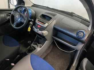 Citroën C1 C1 Hatchback 1.0 12V (1KR-FE(CFB)) [50kW]  (06-2005/09-2014) picture 8