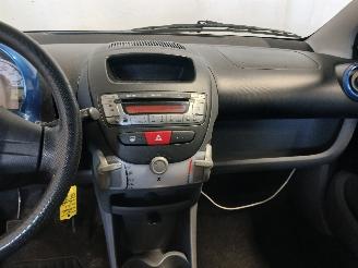 Citroën C1 C1 Hatchback 1.0 12V (1KR-FE(CFB)) [50kW]  (06-2005/09-2014) picture 17