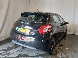 Peugeot 208 208 I (CA/CC/CK/CL) Hatchback 1.2 Vti 12V PureTech 82 (EB2F(HMZ)) [60k=
W]  (03-2012/12-2019) picture 5