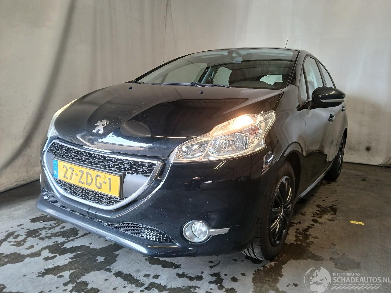 Peugeot 208 208 I (CA/CC/CK/CL) Hatchback 1.2 Vti 12V PureTech 82 (EB2F(HMZ)) [60k=
W]  (03-2012/12-2019)