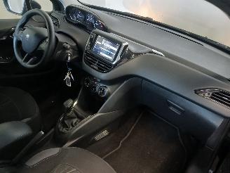 Peugeot 208 208 I (CA/CC/CK/CL) Hatchback 1.2 Vti 12V PureTech 82 (EB2F(HMZ)) [60k=
W]  (03-2012/12-2019) picture 8