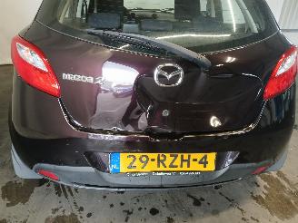 Mazda 2 2 (DE) Hatchback 1.3 16V S-VT (ZJ46) [55kW]  (10-2007/06-2015) picture 16