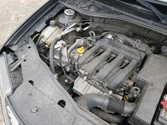 Dacia Duster Duster (HS) SUV 1.6 16V (K4M-896(K4M-28)) [77kW]  (04-2010/01-2018) picture 31