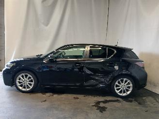 Lexus Ct CT 200h Hatchback 1.8 16V (2ZRFXE) [100kW]  (09-2011/...) picture 4
