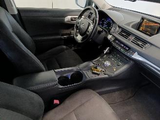 Lexus Ct CT 200h Hatchback 1.8 16V (2ZRFXE) [100kW]  (09-2011/...) picture 9