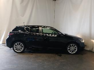 Lexus Ct CT 200h Hatchback 1.8 16V (2ZRFXE) [100kW]  (09-2011/...) picture 7