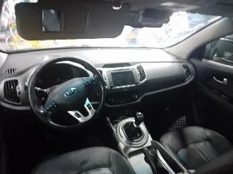 Kia Sportage Sportage (SL) Terreinwagen 1.7 CRDi 16V 4x2 (D4FD) [85kW]  (12-2010/02=
-2016) picture 5