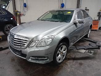 Démontage voiture Mercedes E-klasse E (W212) Sedan E-350 CDI BlueEfficiency 3.0 V6 24V (OM642.852) [195kW]=
  (03-2011/12-2015) 2010