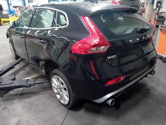 Volvo V-40 V40 (MV) Hatchback 5-drs 2.0 D4 16V (D4204T14) [140kW]  (05-2014/08-20=
19) picture 4
