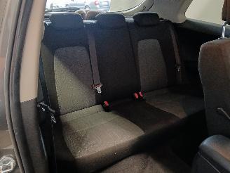 Kia Cee d Pro cee'd (EDB3) Hatchback 3-drs 1.4 CVVT 16V (G4FA) [66kW]  (06-2010/=
09-2012) picture 10