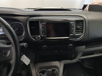 Citroën Jumpy Jumpy Van 1.6 Blue HDi 95 (DV6FDU(BHV)) [70kW]  (04-2016/04-2020) picture 19
