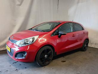 Kia Rio Rio III (UB) Hatchback 1.2 CVVT 16V (G4LA5) [63kW]  (09-2011/12-2017) picture 3